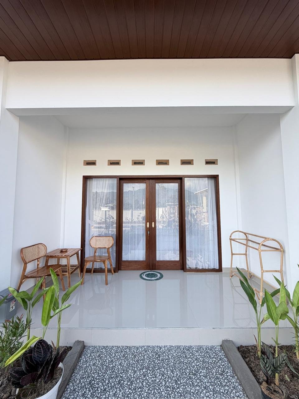 Luxury Interior Featured